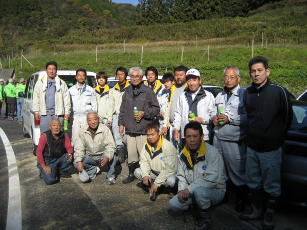 H22年度　石手川ダム上流域の河川等清掃 (19)